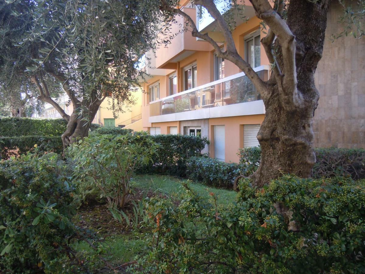 Residence Le Mediterranee マントン エクステリア 写真